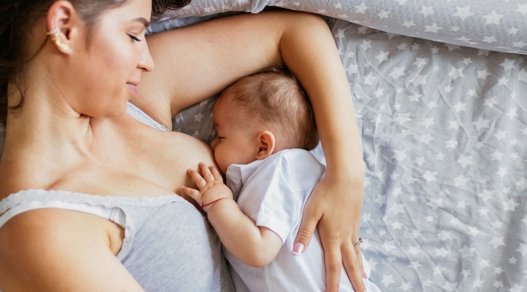 7 Ways Your Breasts Change After Breastfeeding image