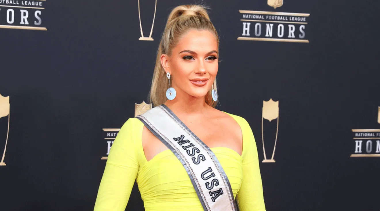 Miss USA Sarah Rose Summers poses for photos on the red carpet at the NFL Honors on February 2, 2019 at the Fox Theatre in Atlanta, GA