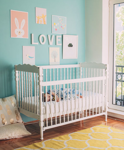 19 Nursery Accent Wall Ideas For a Fun Baby's Room