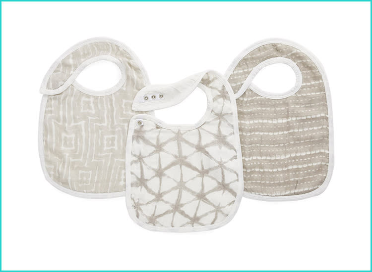 19 Best Baby Bibs for Feeding and Drooling