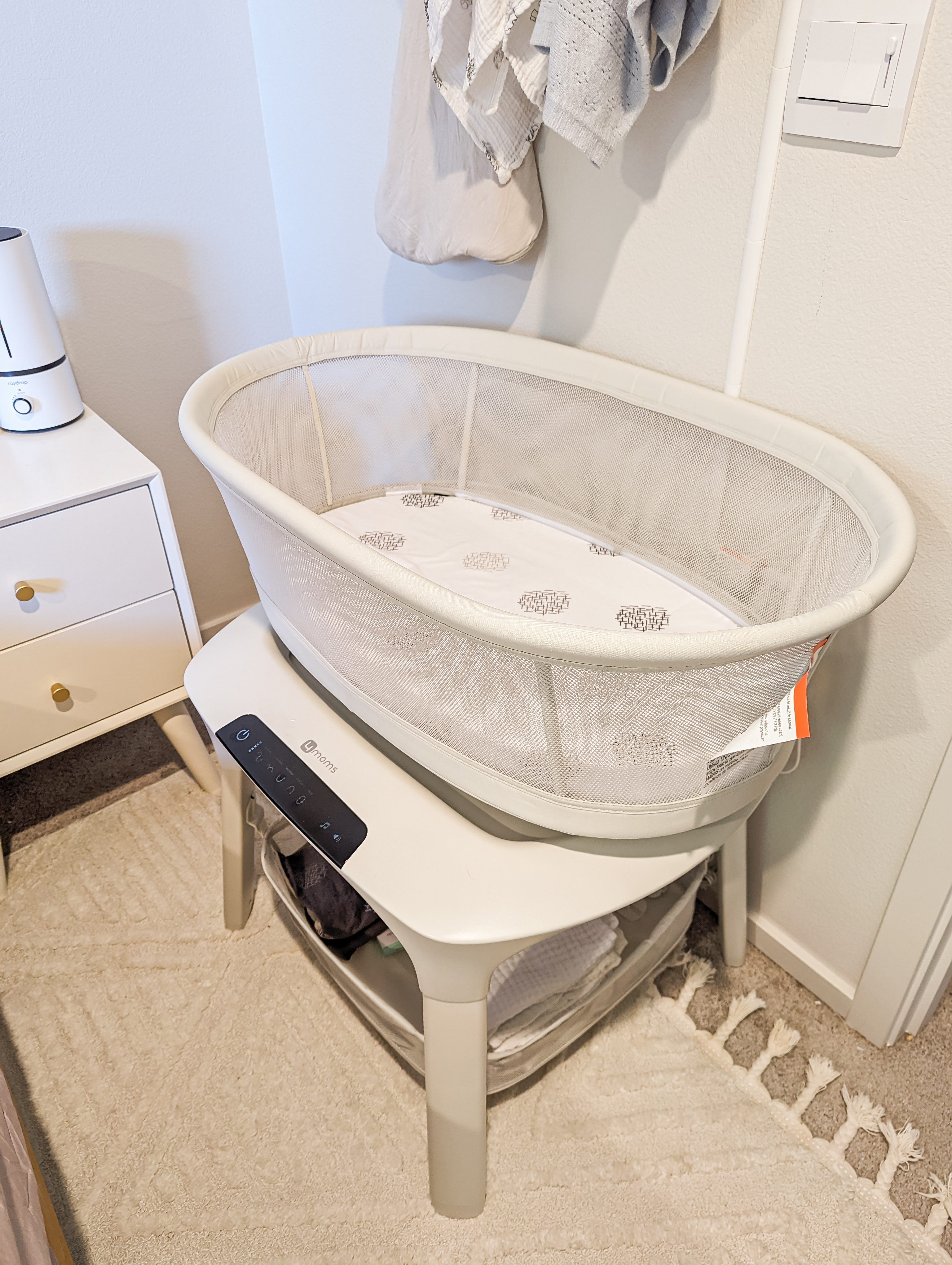 The store bump bassinet