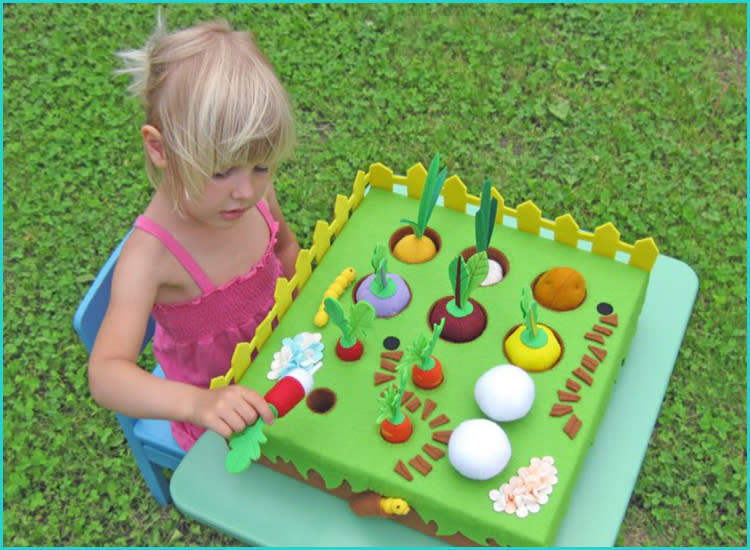 miniature toy garden set