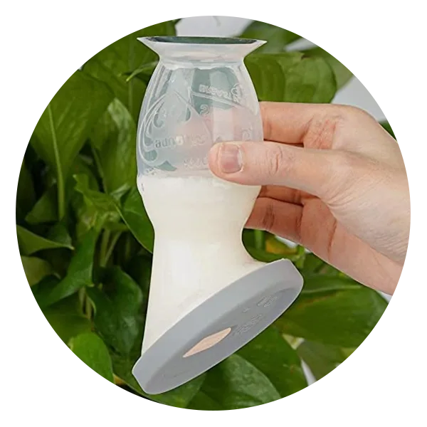 haakaa Manual Breast Pump with Base