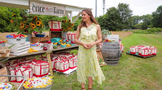 jennifer garner launch of her baby food brand, Once Upon a Farm