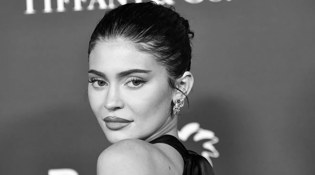 Kylie Jenner attends the 2022 Baby2Baby Gala presented by Paul Mitchell at Pacific Design Center on November 12, 2022 in West Hollywood, California