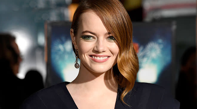 actress emma stone is pregnant with her first baby