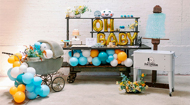 baby shower balloons and decorations