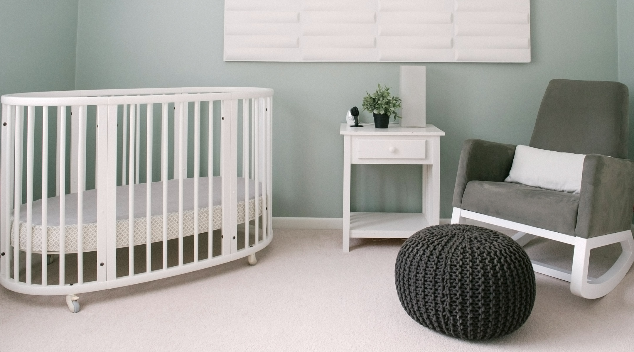 minimal baby nursery