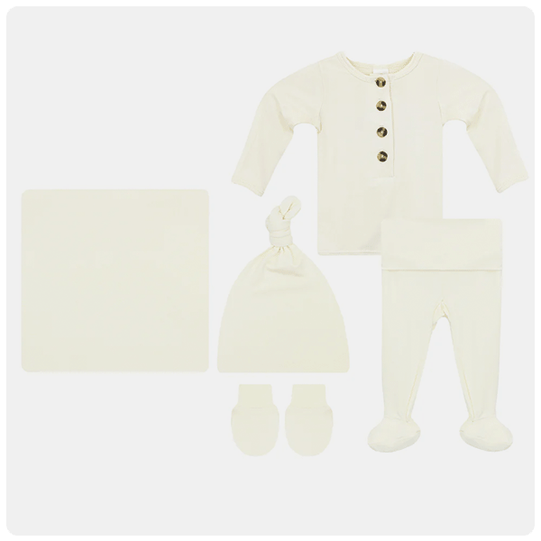 The Cutest Newborn Hospital Outfits of 2026, According to Parents