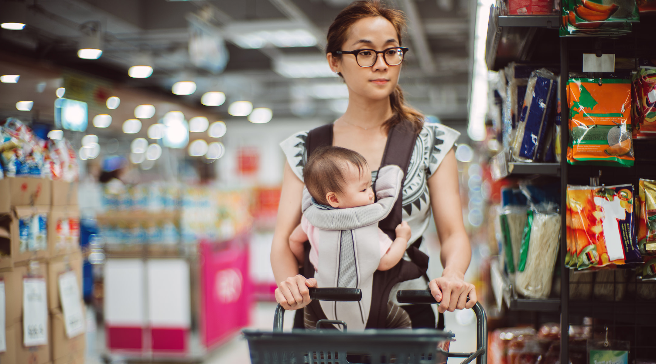 Invisible labor for moms, praise for dads being good parents 