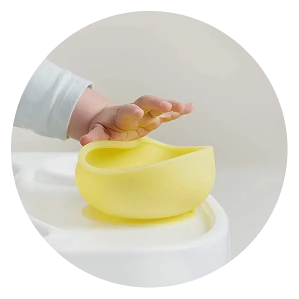 Olababy Silicone Suction Bowl with Lid for Independent Feeding