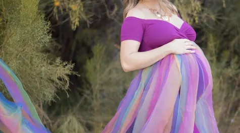 Simple Ways to Choose Maternity Photoshoot Dresses
