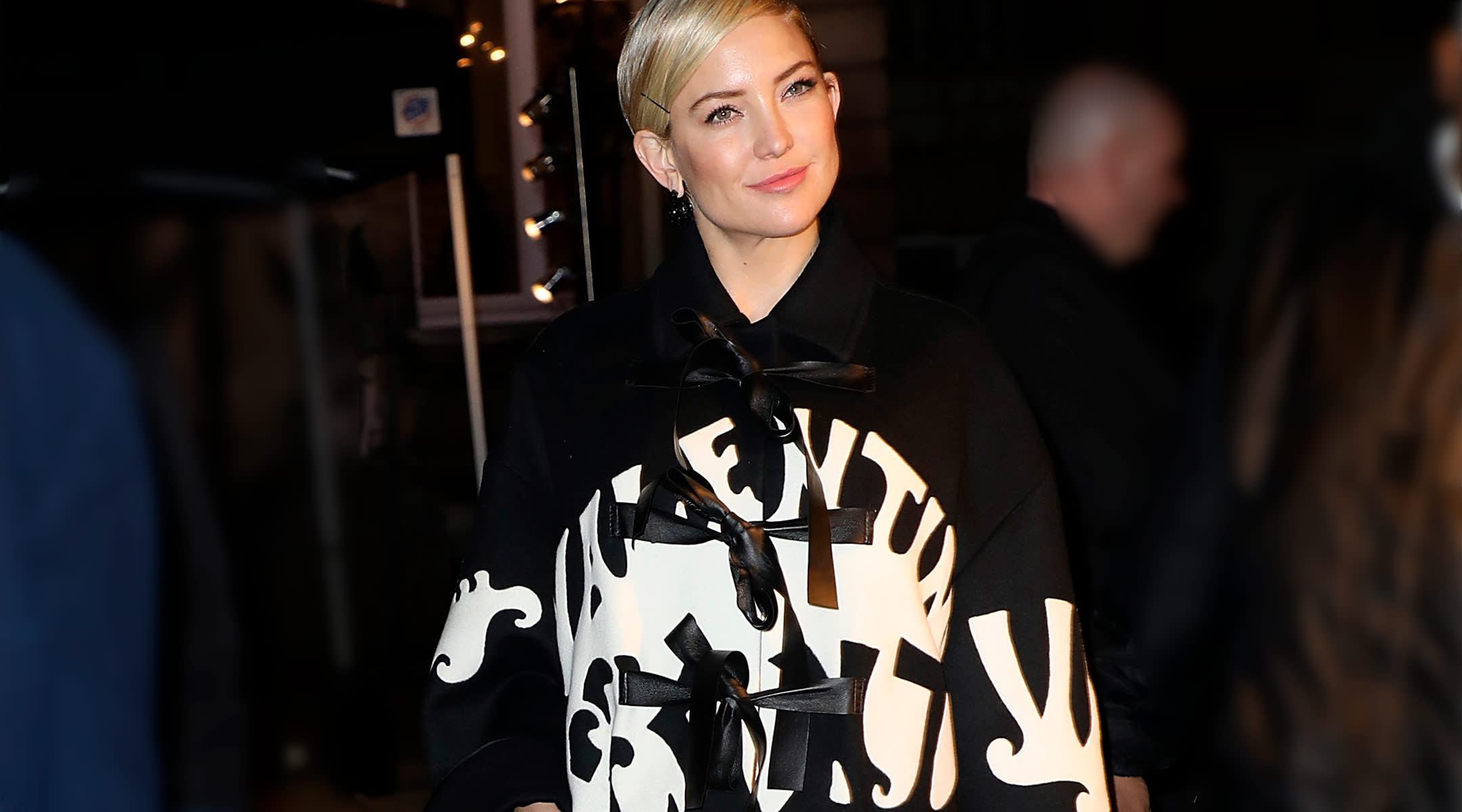 kate hudson announced her pregnancy