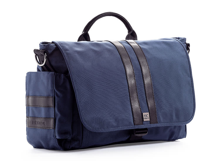 20 Best Dad Diaper Bags to Rock in 2021