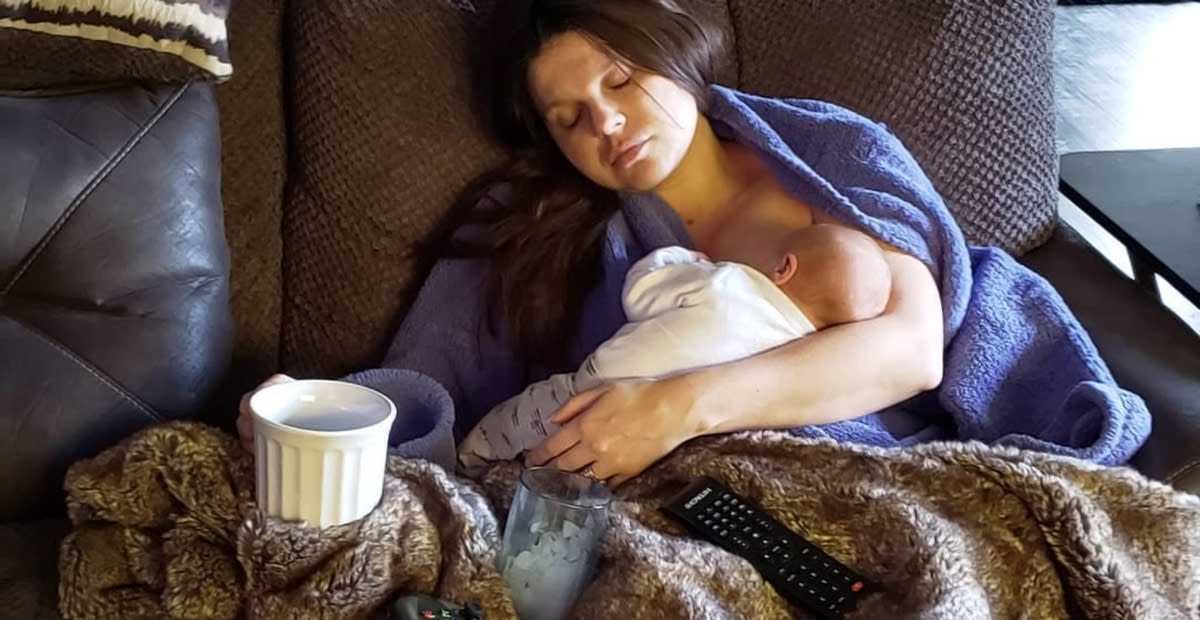 Amy Duggar Opens Up About Real Mom Life With Breastfeeding Photo Amy Duggar Opens Up About Real Mom Life With Breastfeeding Photo