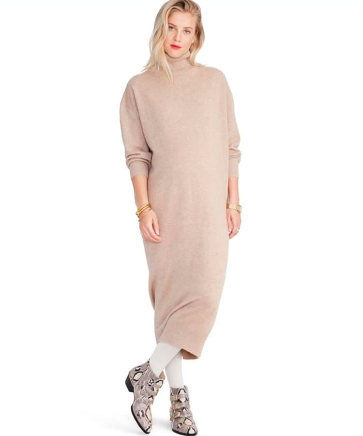 27 Fall Winter Maternity Dresses To Buy Right Now