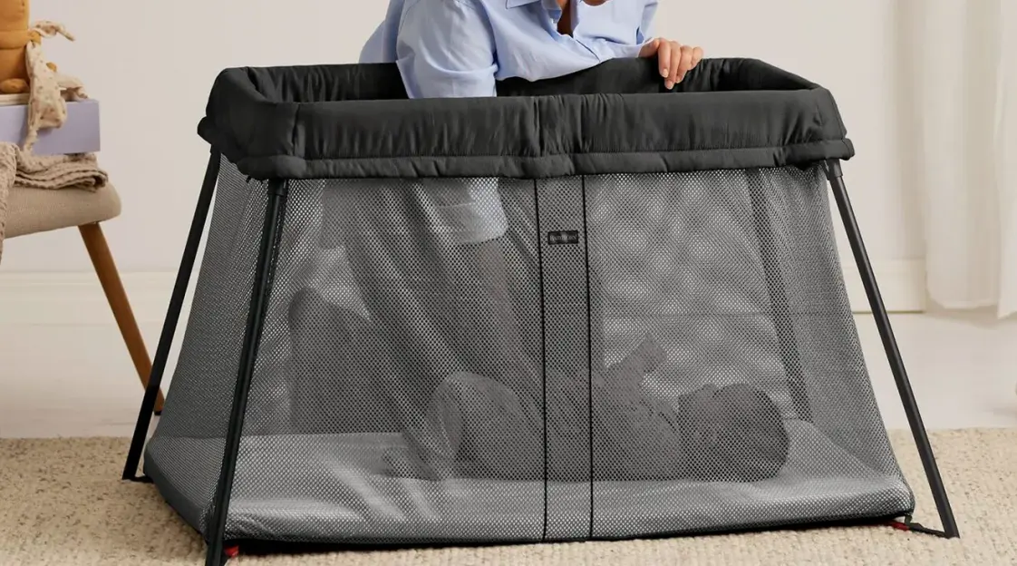 The 5 best travel cots and porta cots for baby - Holidays with Kids