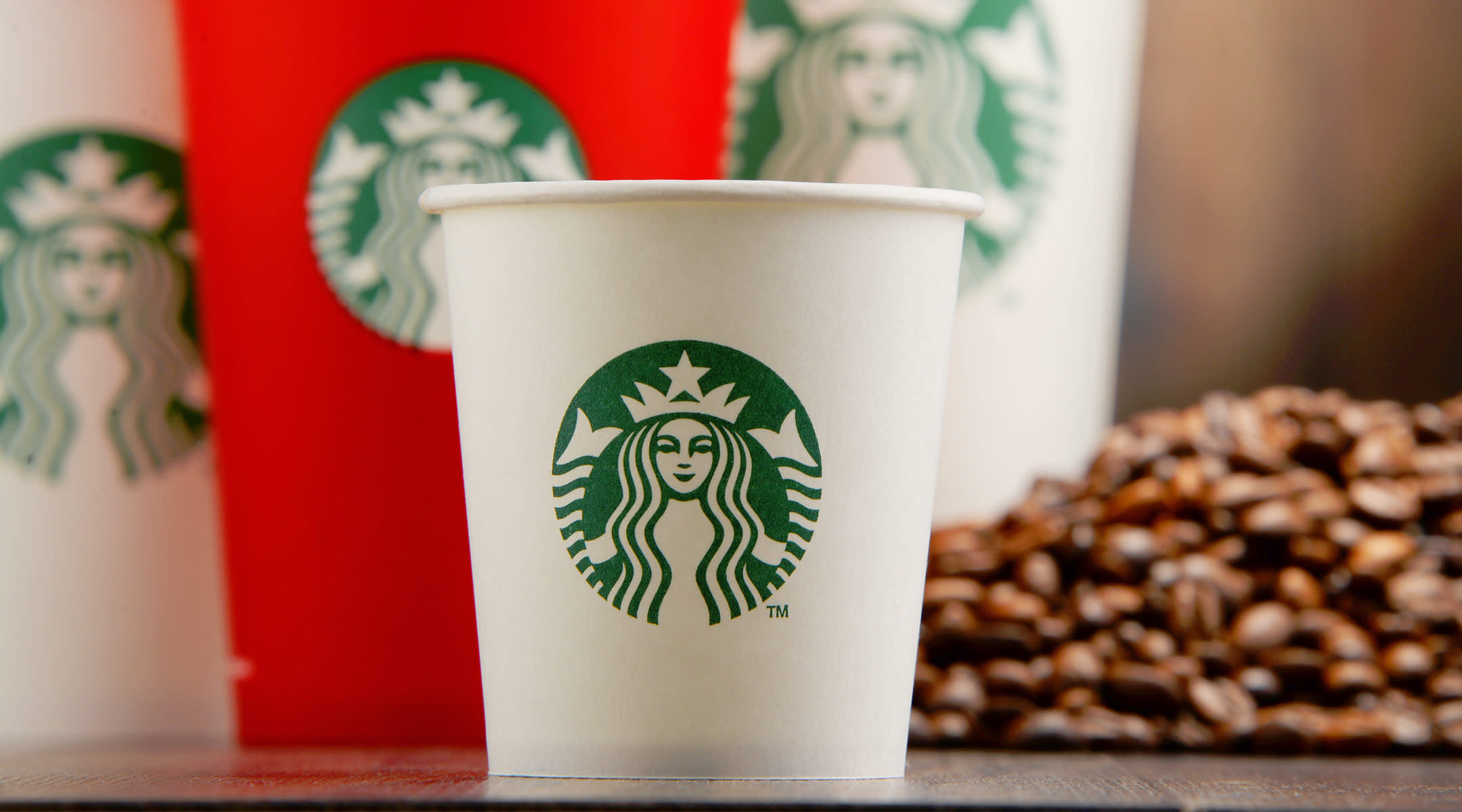 Starbucks Expands Delivery Across the US in 2019