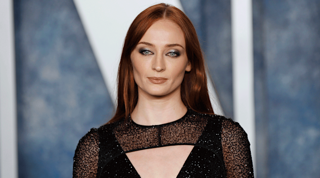 Sophie Turner attends 2023 Vanity Fair Oscar After Party Arrivals at Wallis Annenberg Center for the Performing Arts on March 12, 2023 in Beverly Hills, California