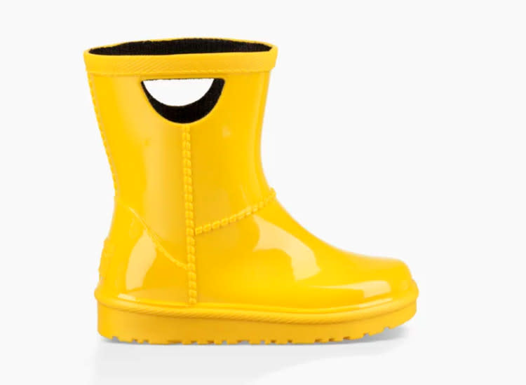 13 Best Toddler Rain Boots for Spring and Beyond