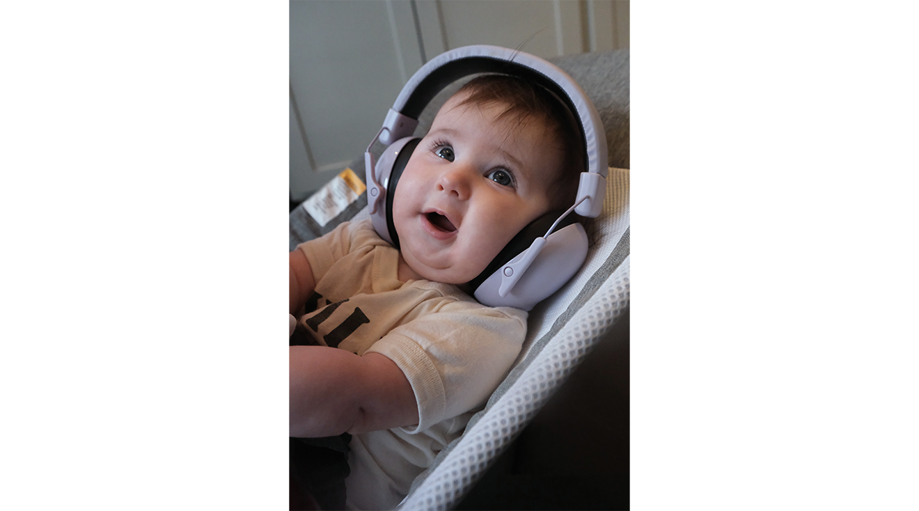 Baby exposed to loud music at wedding 60 photos Vianawedding com