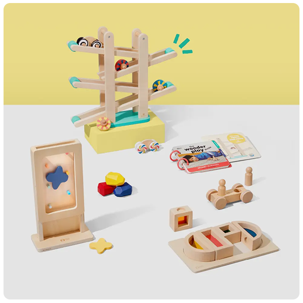 KiwiCo Let's Look (18-19m) Play Kit