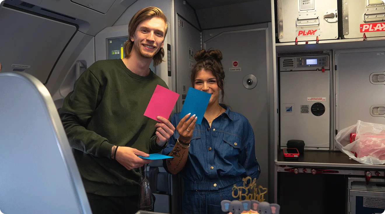 play airlines gender reveal on airplane
