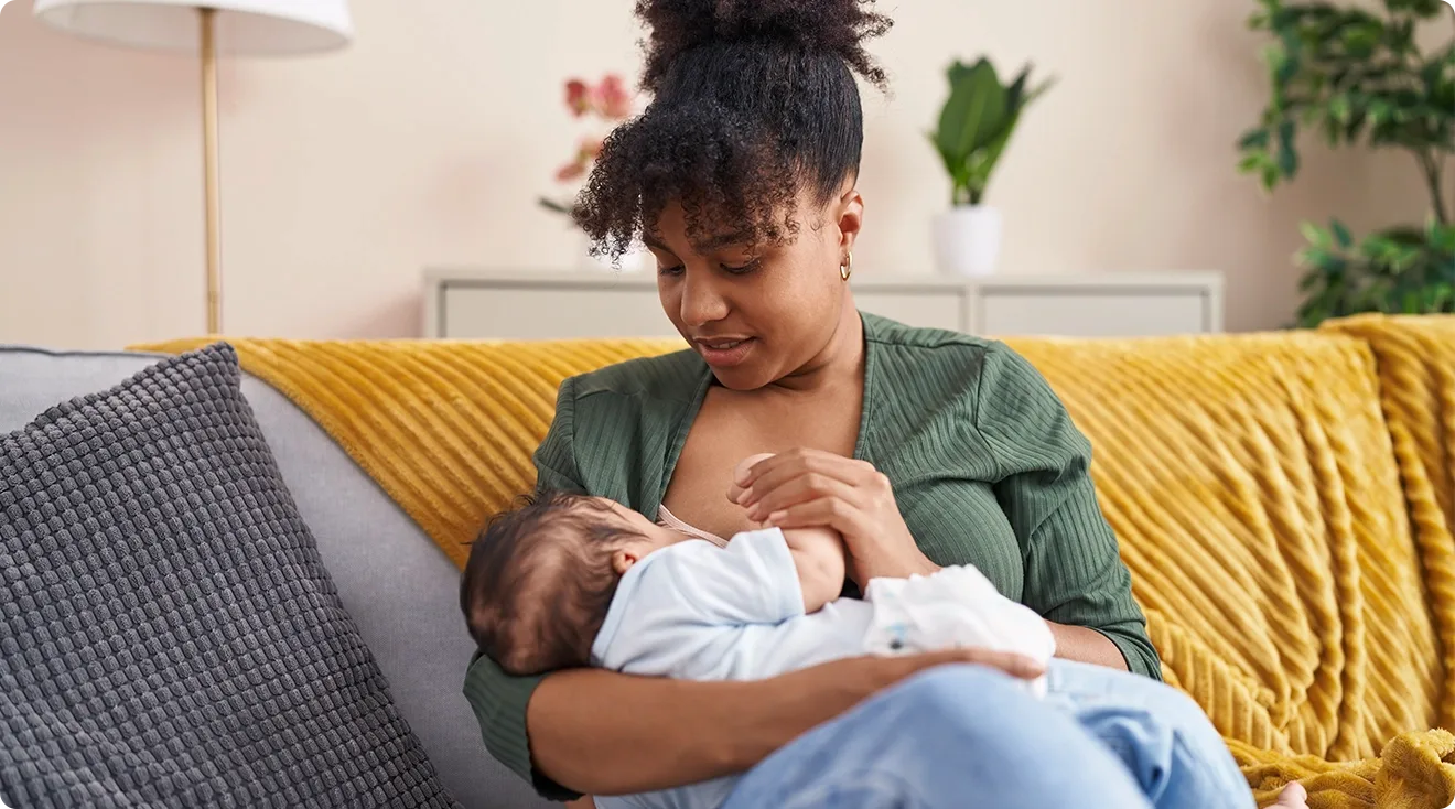 breastfeeding-essentials hero