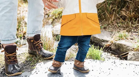 Toddler hiking 2025 boots girl