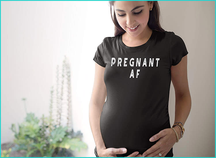 Pregnancy T-Shirt Maternity Tee Funny Pregnancy Tshirts I Charge 10 Dollars  to touch my belly Cute Maternity t-shirt Baby shower ideas Tee