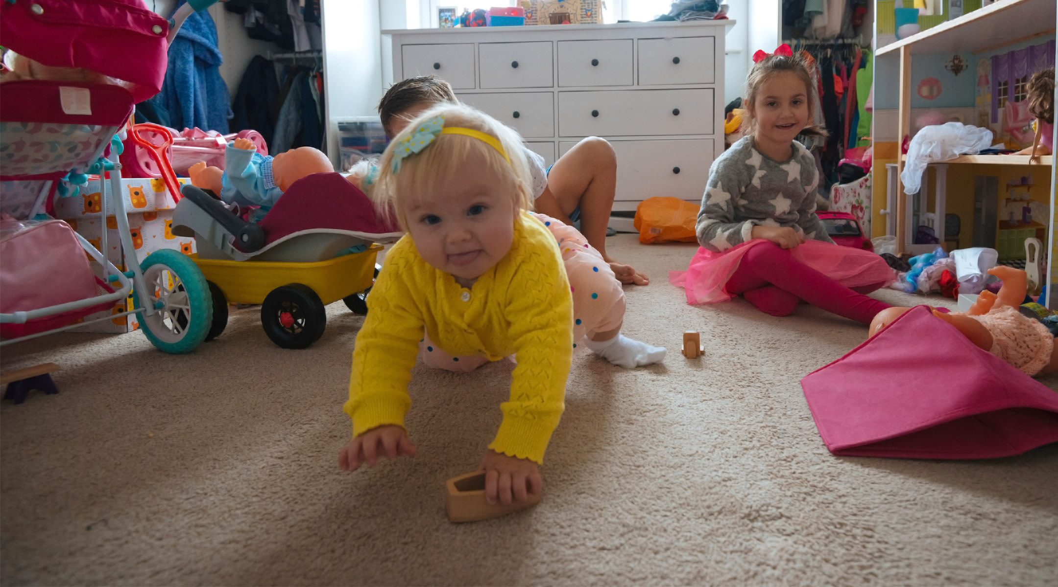 kids playing in messy house