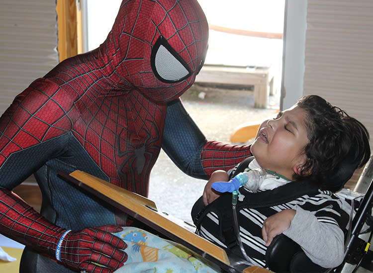Real Life Superhero Dresses as Spider-Man to Bring Joy to Sick Kids