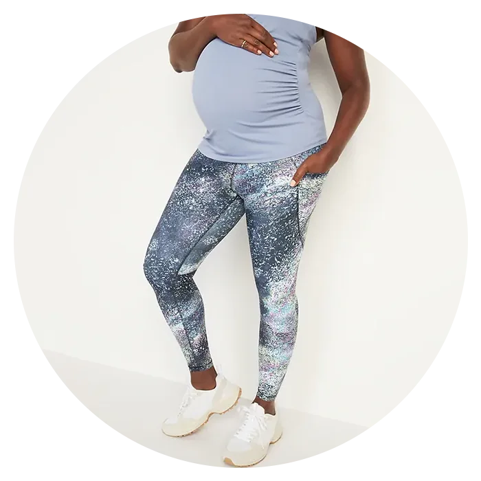 Old Navy Full-Panel PowerSoft Side-Pocket 7/8-Length Maternity Leggings