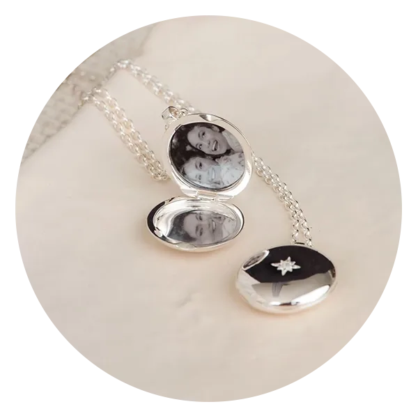 Astley Clarke Medium Biography Locket Necklace in Sterling Silver