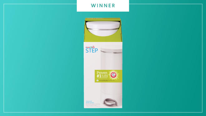 Munchkin Step Diaper Pail wins the 2017 Best of Baby Award from The Bump.