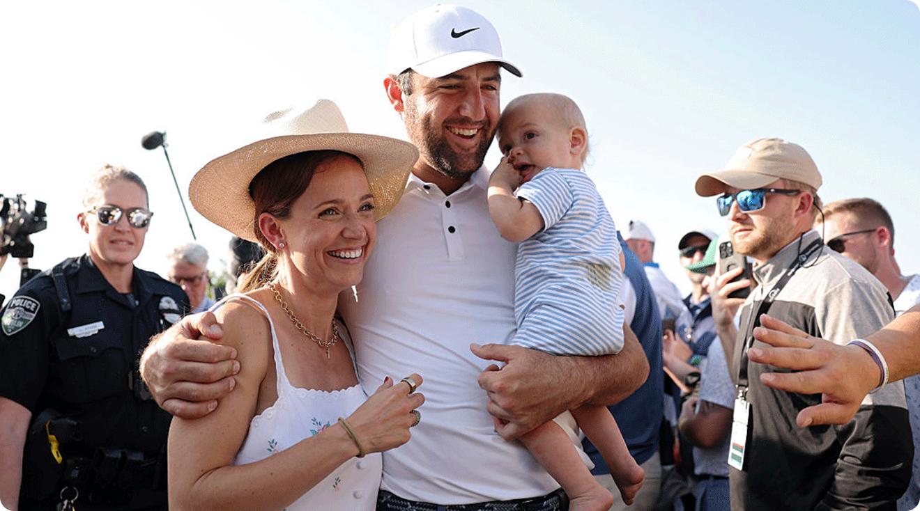 does scottie scheffler chew tobacco Golfer Scottie Scheffler Handles On-Air Baby Blowout