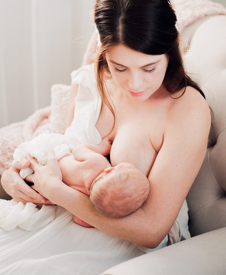 How long should my baby breastfeed on sale for each time