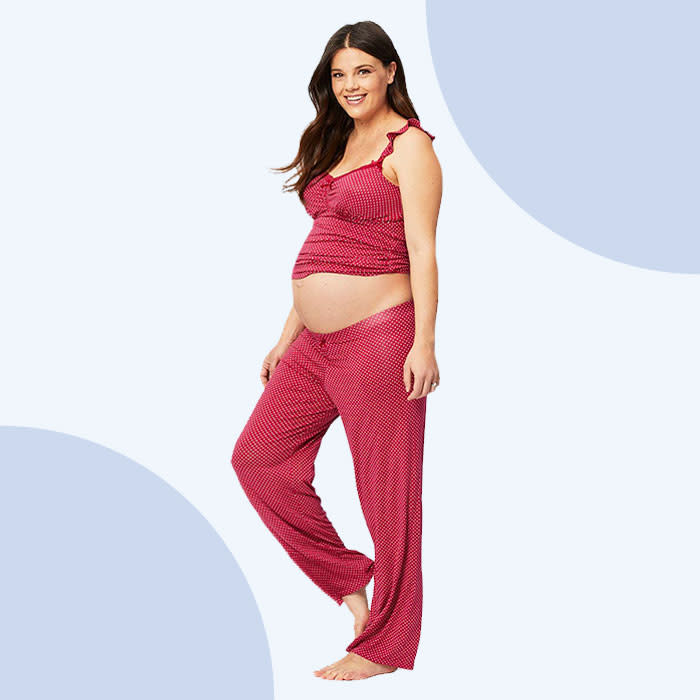 25 Best Maternity Pajamas to Cuddle Up In