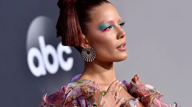 Singer Halsey releases album that cover that celebrates motherhood.