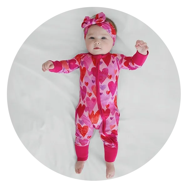 Little Sleepies Hearts & Crafts Zippy