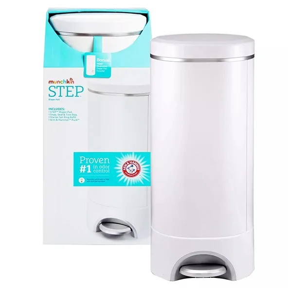 Munchkin Step Diaper Pail Powered by Arm & Hammer 