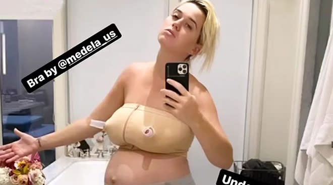 katy perry takes selfie of her postpartum body during the vmas