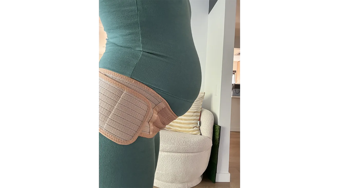 5 Best Pregnancy Belly Bands, Tested by Moms-to-Be 5 Best Pregnancy Belly Bands, Tested by Moms-to-Be