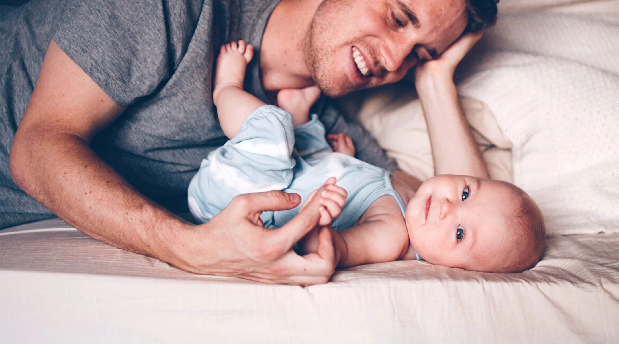 microsoft offers paternity leave plus gift box for either new parent