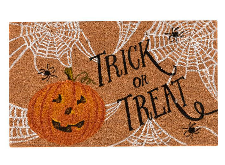 6 COVID-19 Safe Ways to Celebrate Halloween This Year