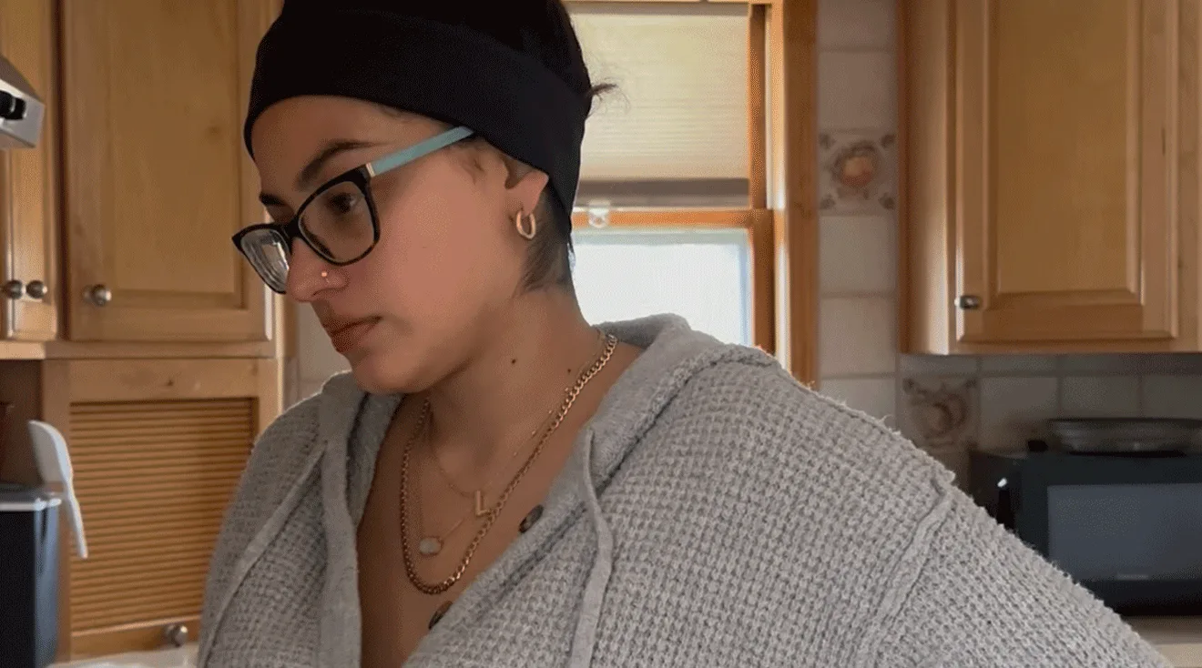 mom experiences dysphoric milk ejection while filming a tiktok video