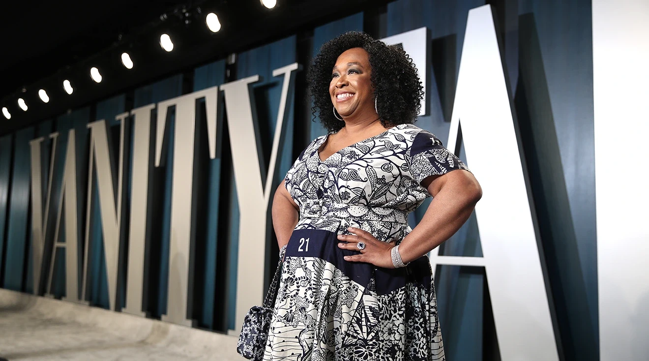 Shonda Rhimes attends the 2020 Vanity Fair Oscar Party hosted by Radhika Jones at Wallis Annenberg Center for the Performing Arts on February 09, 2020 in Beverly Hills, California.