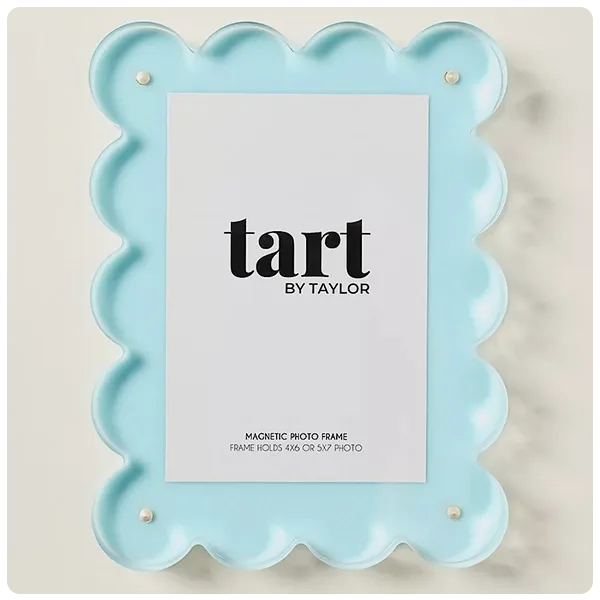 Tart Acrylic Scalloped Picture Frame