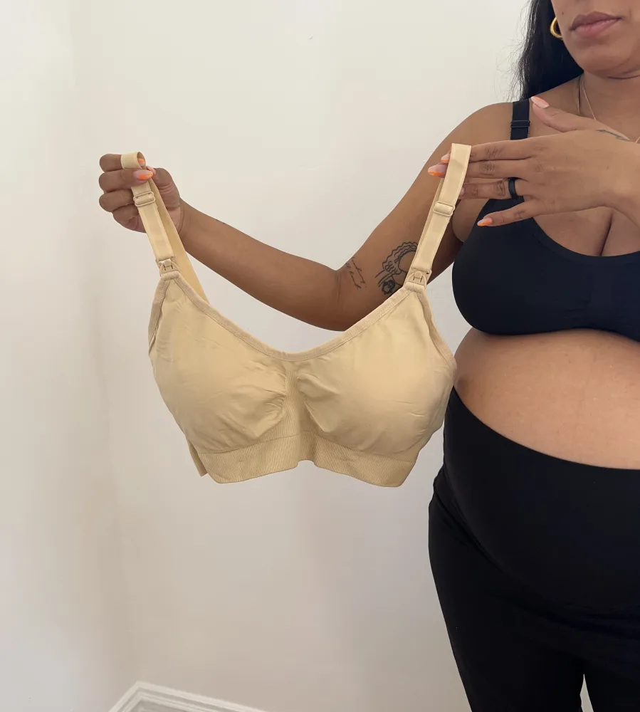 The Expert's Guide To Pregnancy Bras That Grow With You.