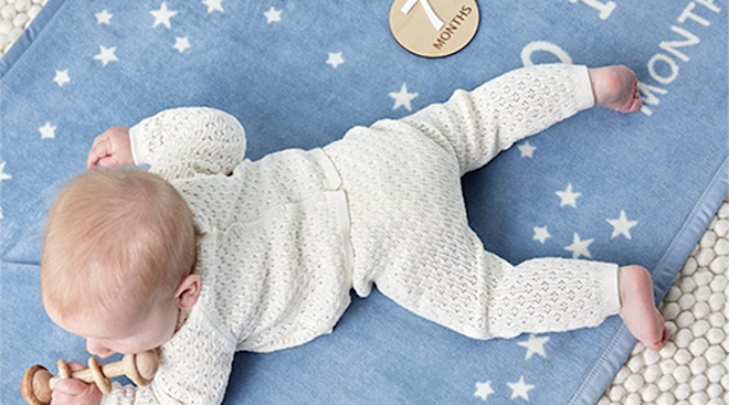 10 Best Baby Milestone Blankets-hero